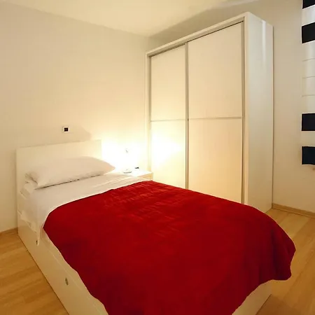 Sunnyside - Cdn02066-dyc Apartman Petrcane